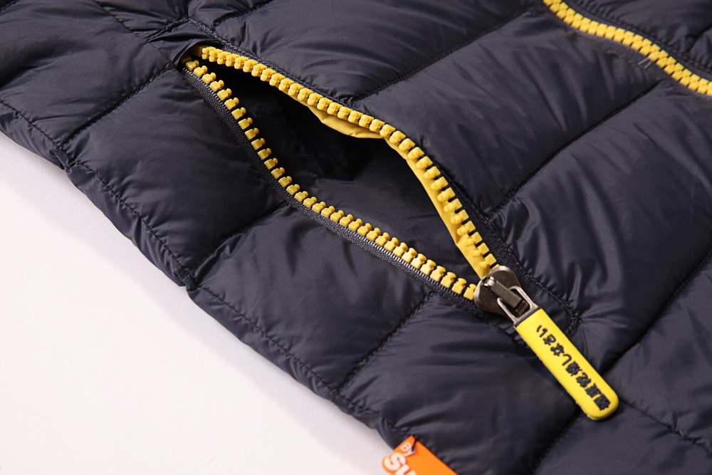 HT-EQ-MJ226-1款羽絨馬甲細節展示