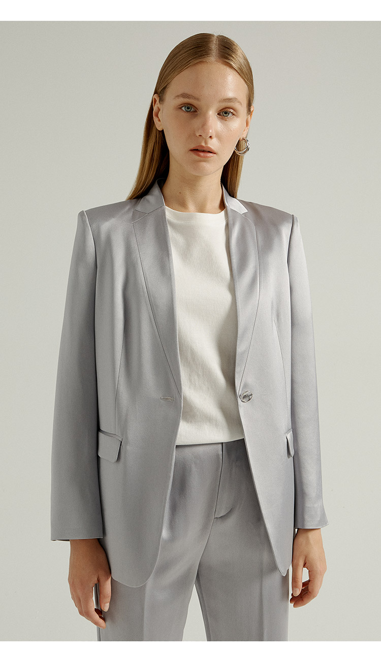 薄款女士商務西裝定做