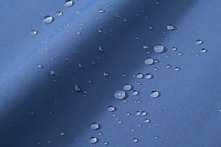 沖鋒衣細節(jié)展示