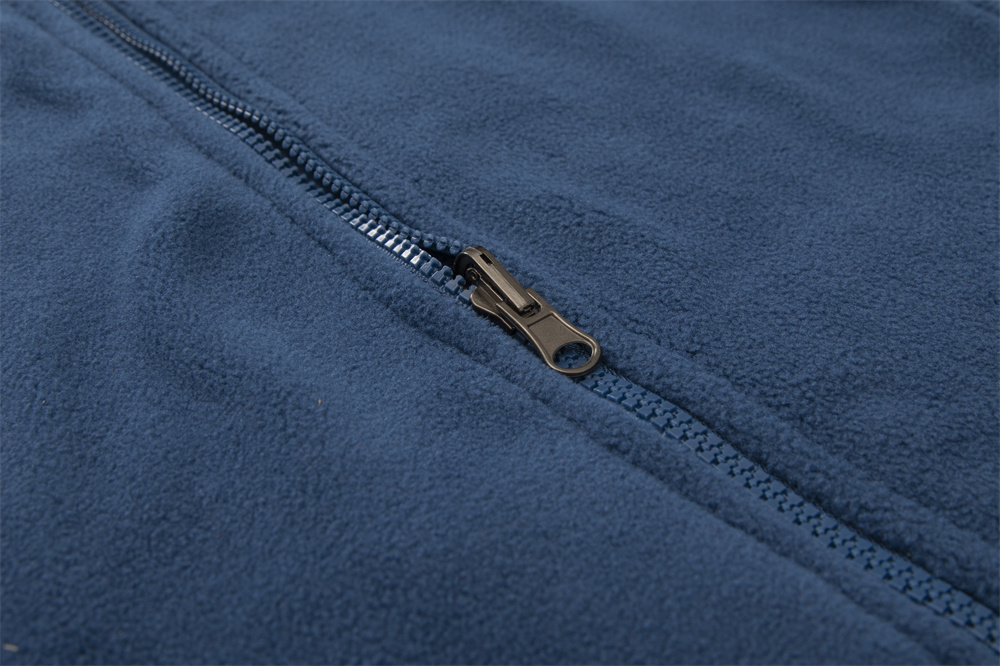 沖鋒衣細節展示