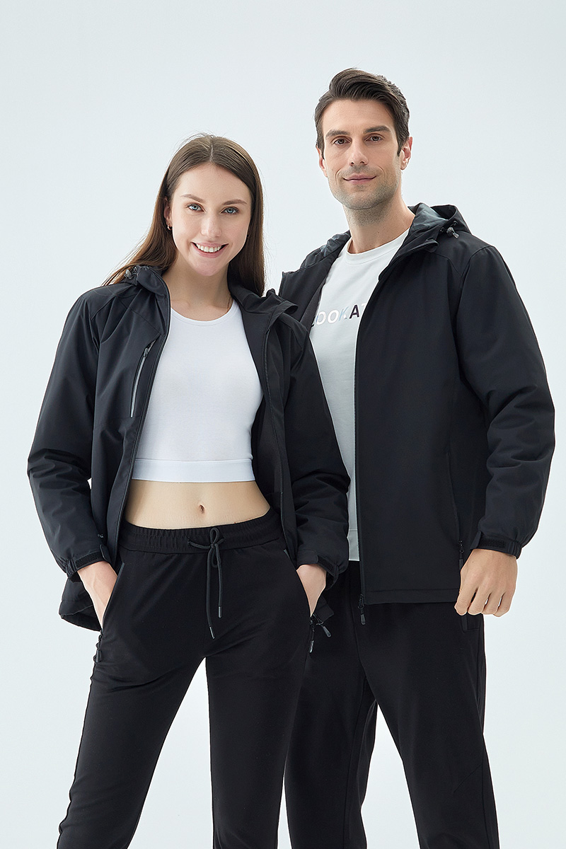 沖鋒衣模特上身展示效果圖 沖鋒衣模特上身展示效果圖